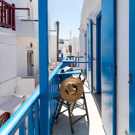 Bluetopia Suites Mykonos Town Exterior foto